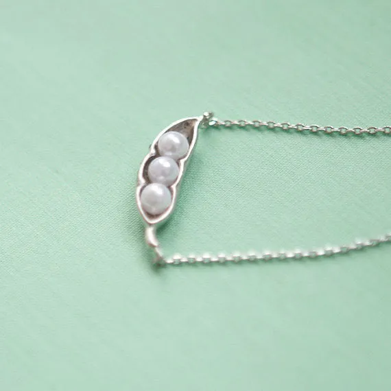 Three peas in a pod silver necklace